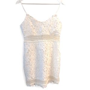 Lovers + Friends Ivory Lace Mini Dress w cut out waist, Sz M